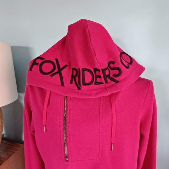 EUC Fox Heathered Raspberry Hoodie - Women's Size Medium - Picture 8 of 9